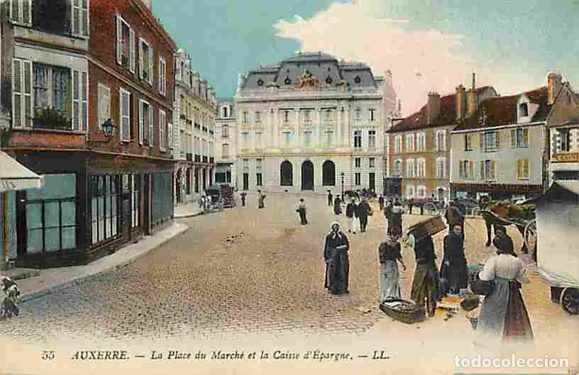 Cartes Postales: France - 89 - Auxerre - La Place du March&eacute; et la Caisse d'Epargne - Anim&eacute;e - Coloris&eacute;e - CPA - Voyag