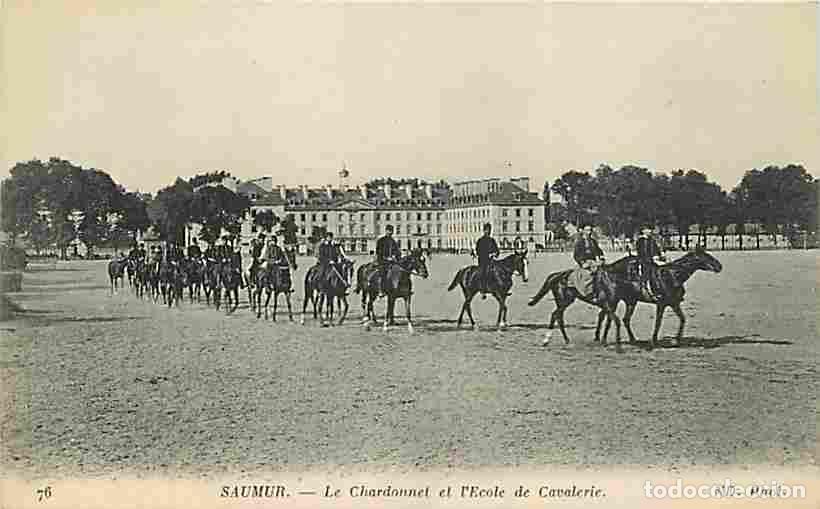 Cartes Postales: France - 49 - Saumur - Le Chardonnet et l'Ecole de Cavalerie - Anim&eacute;e - Chevaux - CPA - Voir Scans R