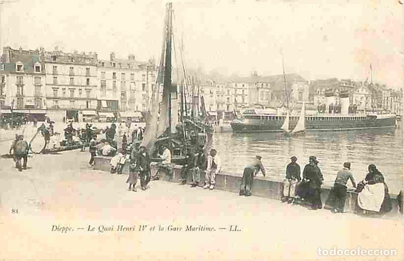 Postais: France - 76 - Dieppe - Le Quai Henri IV et la Gare Maritime - Anim&eacute;e - Bateaux - Pr&eacute;curseur - CPA -