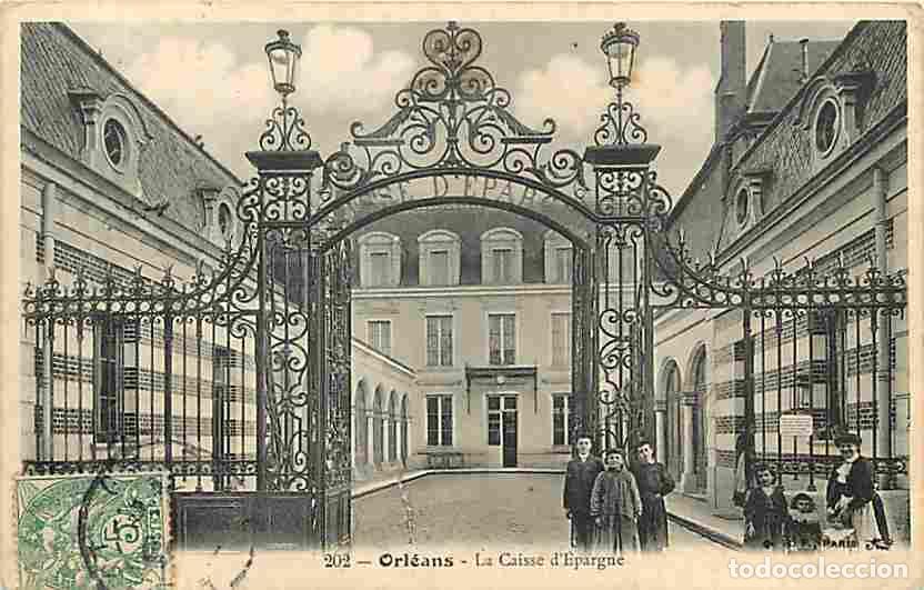 Cartes Postales: France - 45 - Orl&eacute;ans - La Caisse d'Epargne - Anim&eacute;e - Etat Coin Sup&eacute;rieur Droit pli&eacute; - CPA - Voir S