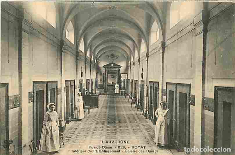 Postkarten: France - 63 - Royat - Int&eacute;rieur de l'Etablissement - Galerie des Dames - Anim&eacute;e - CPA - Voir Scans R