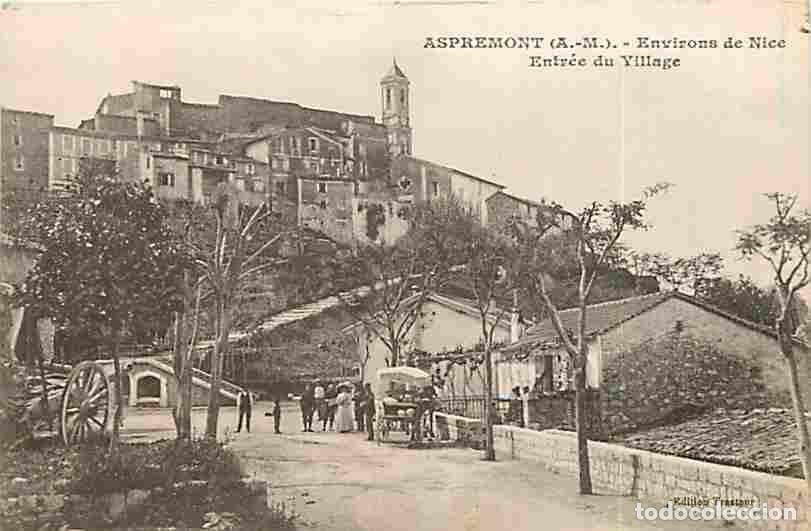 Cartes Postales: France - 06 - Aspremont - Environs de Nice - Entr&eacute;e du Village - Anim&eacute;e - CPA - Voir Scans Recto-Ver