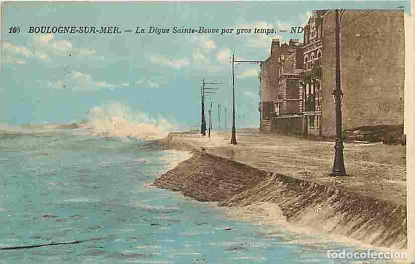Postais: France - 62 - Boulogne sur Mer - La Digue Sainte Beuve par gros temps - Coloris&eacute;e - Effet de Vagues
