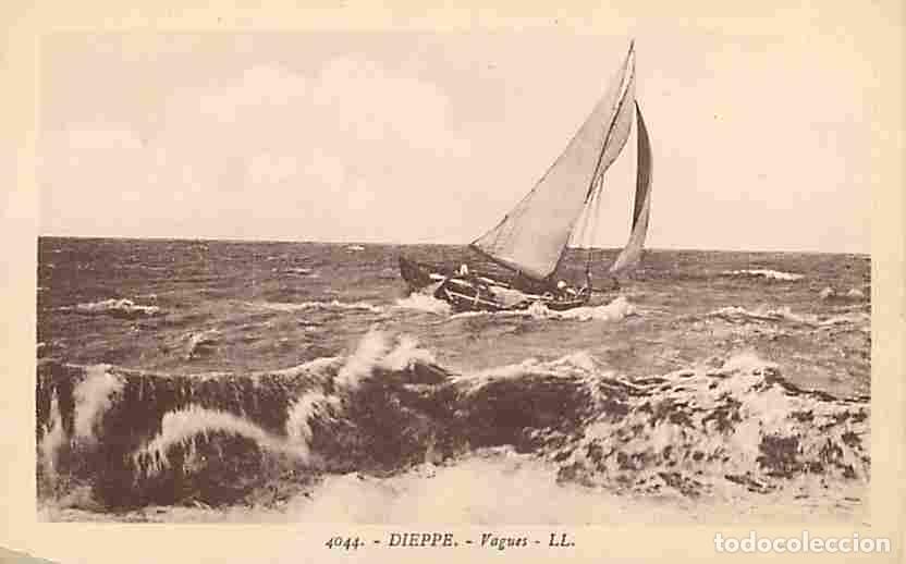 Postais: France - 76 - Dieppe - Bateaux - Voiles - Effet de Vagues - Anim&eacute;e - CPA - Voir Scans Recto-Verso