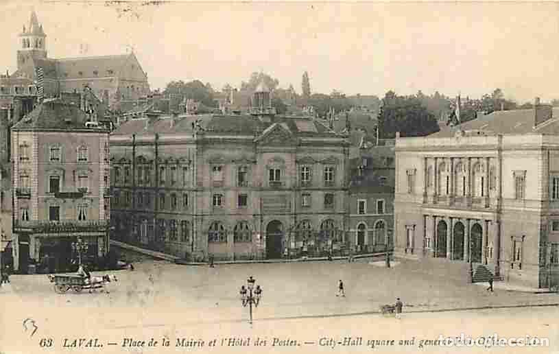 Postais: France - 53 - Laval - Place de la Mairie et l'Hotel des Postes - Anim&eacute;e - Attelage de Chevaux - Obli