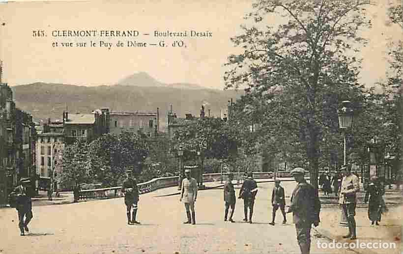 Postales: France - 63 - Clermont Ferrand - Boulevard Desais et vue sur le Puy de Dome - Anim&eacute;e - Voyag&eacute;e en 19