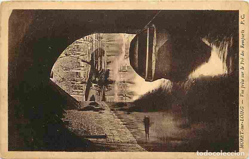Postais: France - 77 - Moret sur Loing - Vue prise sur le Pr&eacute; des Remparts - Anim&eacute;e - Voyag&eacute;e en 1938 - Corre