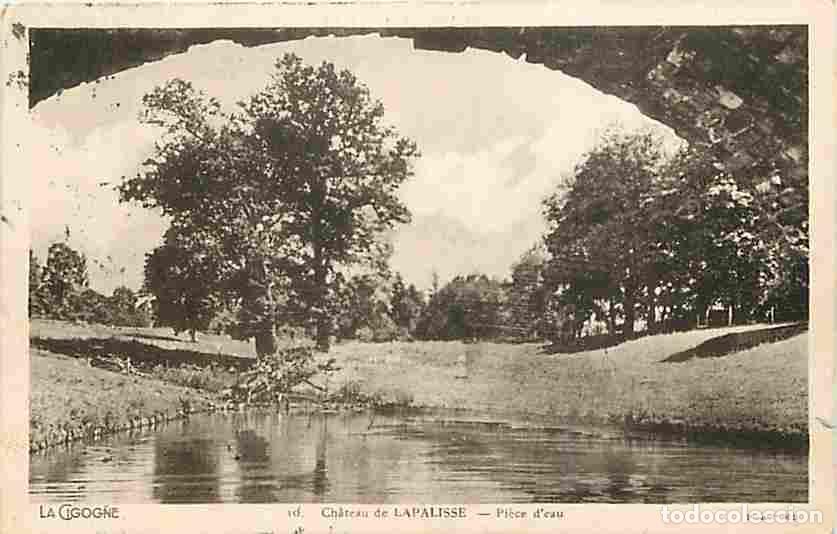 Postales: France - 03 - Lapalisse - Le Ch&acirc;teau - Pi&egrave;ce d'eau - Voir Timbre - CPA - Voir Scans Recto-Verso