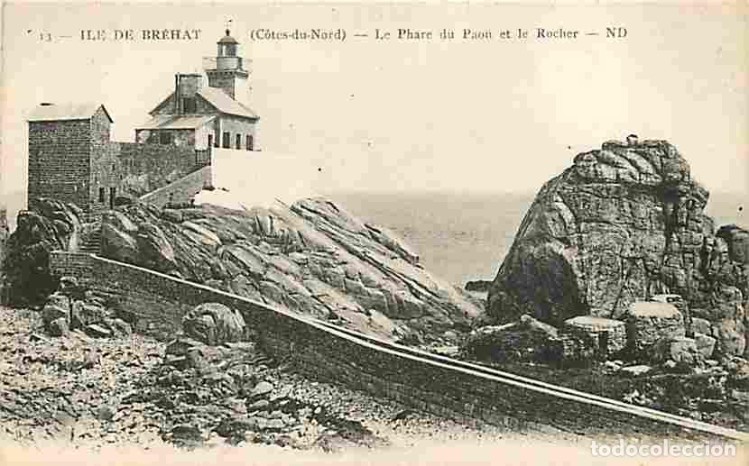 Cartes Postales: France - 22 - Ile de Br&eacute;hat - Le Phare du Paon et le Rocher - CPA - Voir Scans Recto-Verso