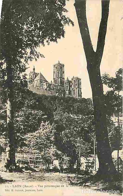 Postkarten: France - 02 - Laon - Vue pittoresque de la Cath&eacute;drale - Oblit&eacute;ration ronde de 1930 - CPA - Voir Scan