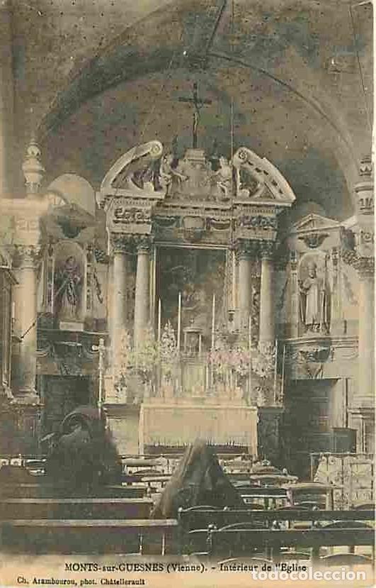 Postales: France - 86 - Monts sur Guesnes - Int&eacute;rieur de l'Eglise - Anim&eacute;e - Religieuses - CPA - Voir Scans Re