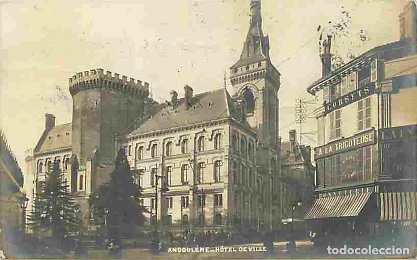 Cartoline: France - 16 - Angouleme - Hotel de Ville - Anim&eacute;e - Commerces - Oblit&eacute;ration ronde de 1905 - Corresp