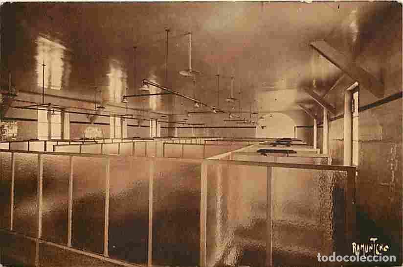 Cartoline: France - 17 - Ile d'Ol&eacute;ron - Maison Heureuse - Les douches - Oblit&eacute;ration ronde de 1935 - CPA - Voir