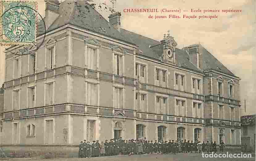 Postais: France - 16 - Chasseneuil - Ecole primaire sup&eacute;rieure de jeunes filles - Fa&ccedil;ade principale - Anim&eacute;e