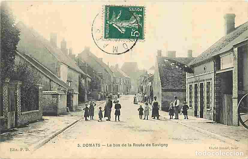 Postales: France - 89 - Domats - Le bas de la route de Savigny - Anim&eacute;e - CPA - Voir Scans Recto-Verso