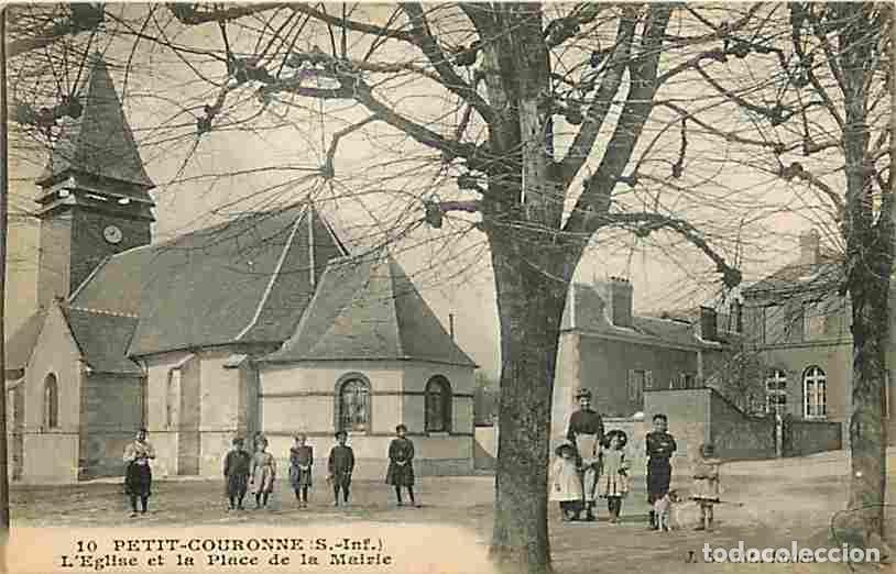 Postcards: France - 76 - Petit-Couronne - L'Eglise et la Place de la Mairie - Anim&eacute;e - Carte Neuve - CPA - Voir