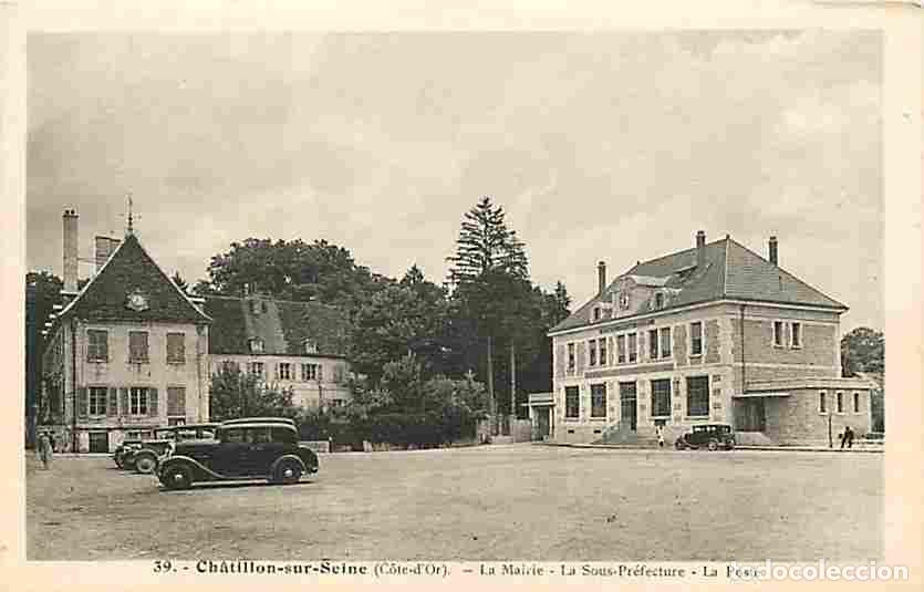 Postales: France - 21 - Chatillon sur Seine - La Mairie - La Sous-Pr&eacute;fecture - La Poste - Anim&eacute;e - Automobiles