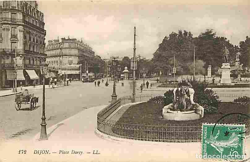 Postcards: France - 21 - Dijon - Place Darcy - Anim&eacute;e - Tramway - Oblit&eacute;ration ronde de 1921 - CPA - Voir Scans