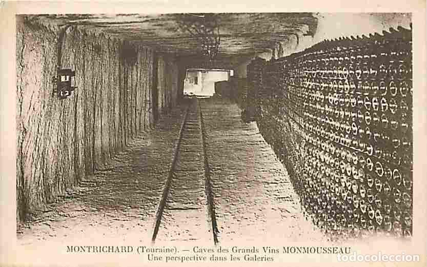 Cartes Postales: France - 41 - Montrichard - Caves des Grands Vins Monmousseau - Une perspective dans les Galeries -