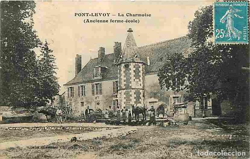 Cartoline: France - 41 - Pont-Levoy - La Charmoise (Ancienne ferme-&eacute;cole) - Anim&eacute;e - Chevaux - CPA - Voir Scans