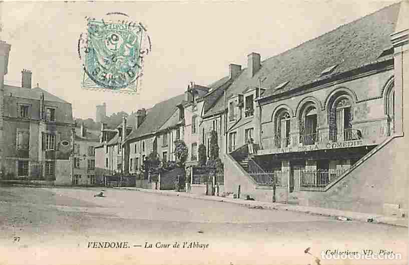 Cartoline: France - 41 - Vendome - La Cour de l'Abbaye - Oblit&eacute;ration ronde de 1904 - CPA - Voir Scans Recto-Ve
