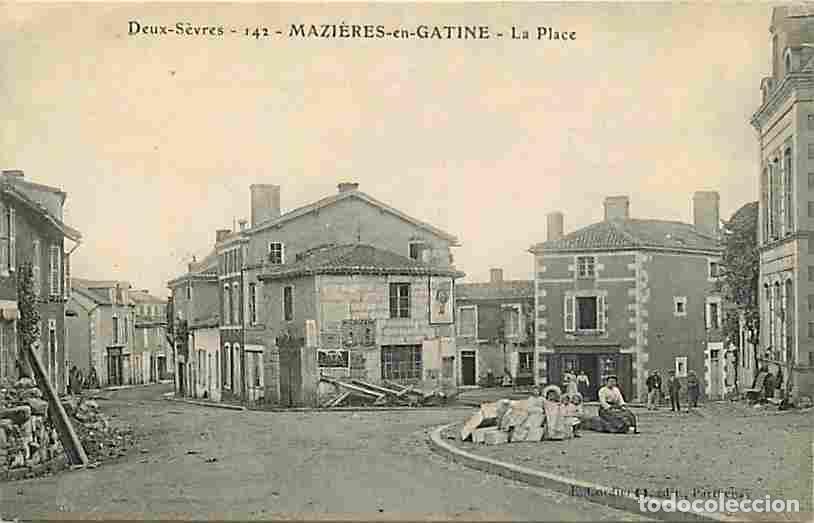 Postales: France - 79 - Mazi&egrave;res en Gatine - La Place - Anim&eacute;e - Correspondance - Voyag&eacute;e en 1915 - CPA - Voir