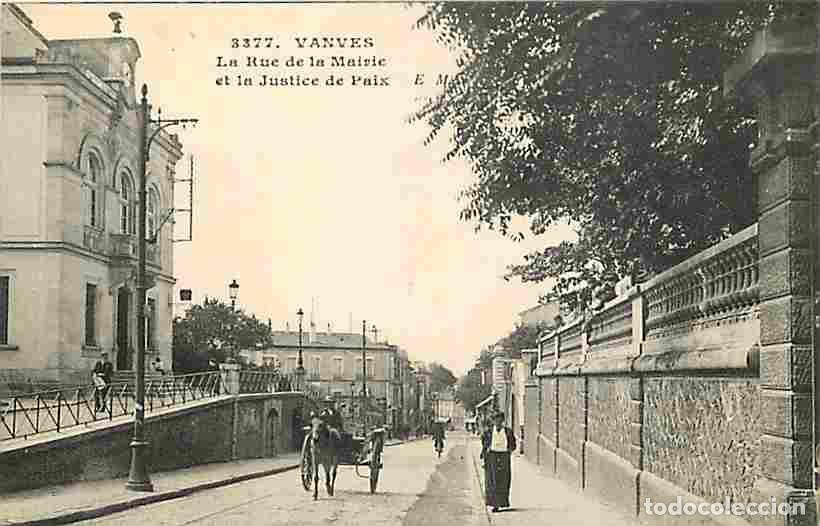Postales: France - 92 - Vanves - La Rue de la Mairie et la Justice de Paix - Anim&eacute;e - Attelage de Chevaux - Co