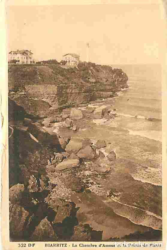 Postais: France - 64 - Biarritz - La Chambre d'Amour et la Pointe du Phare - Etat abim&eacute;e sur la gauche - CPA