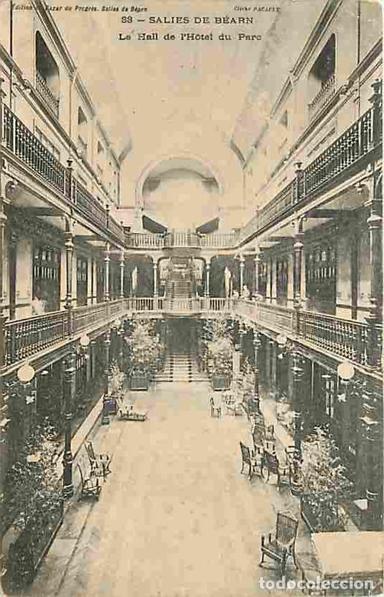 Postales: France - 64 - Salies de B&eacute;arn - Hall de l'H&ocirc;tel du Parc - Anim&eacute;e - Oblit&eacute;ration ronde de 1904 - Etat