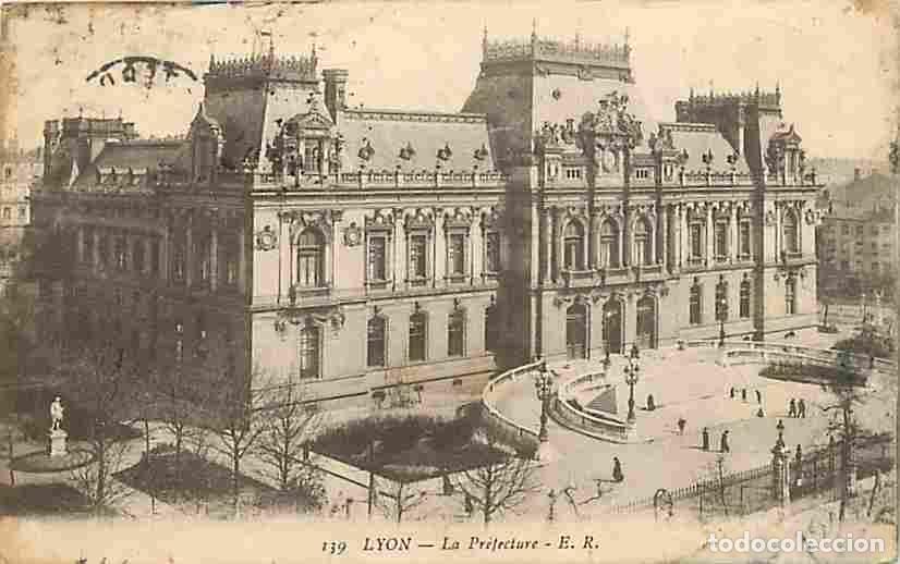 Postkarten: France - 69 - Lyon - La Pr&eacute;fecture - Anim&eacute;e - Oblit&eacute;ration ronde de 1916 - CPA - Voir Scans Recto-V