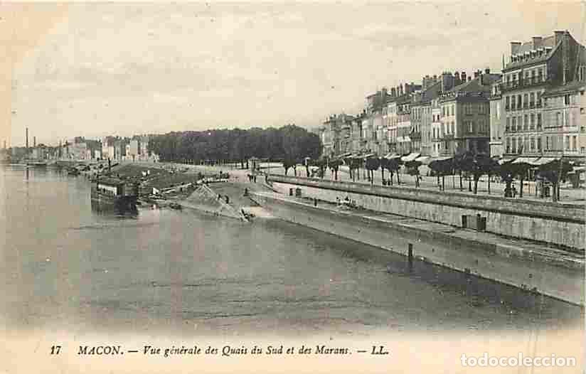 Postkarten: France - 71 - Macon - Vue g&eacute;n&eacute;rale des Quais du Sud et des Marans - Etat pli visible - CPA - Voir Sc