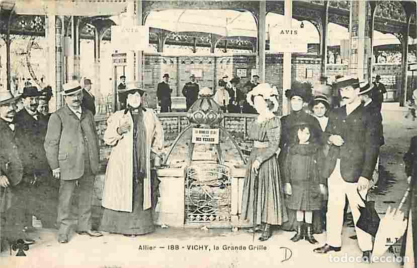 Postkarten: France - 03 - Vichy - La Grande Grille - Anim&eacute;e - Correspondance - Oblit&eacute;ration ronde de 1911 - CPA