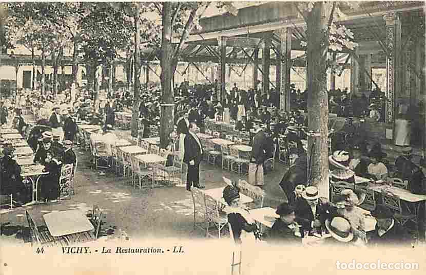Cartes Postales: France - 03 - Vichy - La Restauration - Anim&eacute;e - Correspondance - Oblit&eacute;ration ronde de 1923 - CPA -