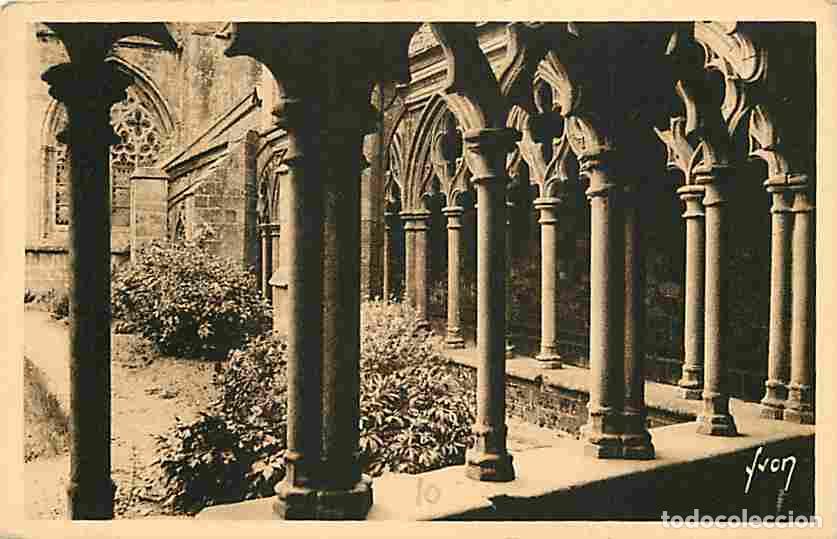 Cartes Postales: France - 22 - Tr&eacute;guier - Le clo&icirc;tre - CPA - Voir Scans Recto-Verso