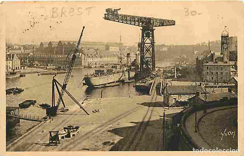 Postcards: France - 29 - Brest - Le Port Militaire - Bateaux - Navires de Guerre - CPA - Voir Scans Recto-Verso