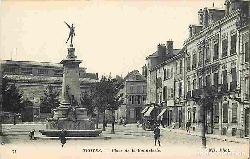 Cartoline: France - 10 - Troyes - Place de la Bonneterie - Anim&eacute;e - Carte Neuve - CPA - Voir Scans Recto-Verso