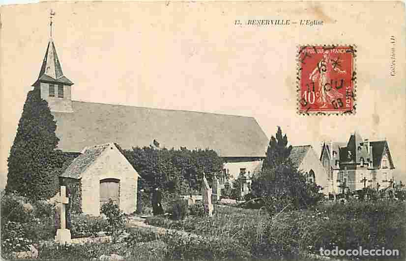 Postales: France - 14 - Benerville - L'Eglise - Anim&eacute;e - Correspondance - Etat coin sup&eacute;rieur gauche abim&eacute; - C