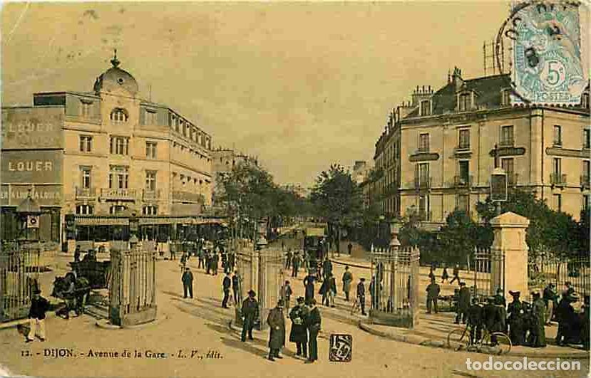 Cartes Postales: France - 21 - Dijon - Avenue de la Gare - Anim&eacute;e - Oblit&eacute;ration ronde de 1906 - Etat l&eacute;ger pli visib