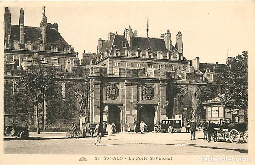 Postais: France - 35 - Saint Malo - La Porte St-Vincent - Anim&eacute;e - Automobiles - CPA - Voir Scans Recto-Verso