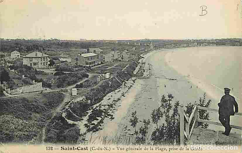 Postales: France - 22 - Saint Cast - Vue g&eacute;n&eacute;rale de la Plage, prise de la Garde - Anim&eacute;e - Correspondance - O