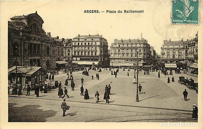 Postcards: France - 49 - Angers - Place du Ralliement - Anim&eacute;e - Carte Photo - CPA - Voir Scans Recto-Verso