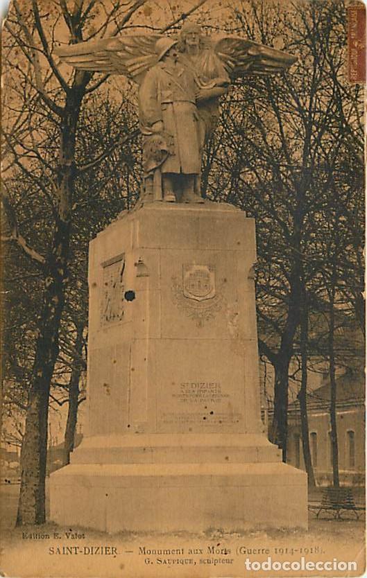 Postales: France - 52 - Saint Dizier - Monument aux Morts (Guerre 1914-1918) - Etat pli visible - CPA - Voir S