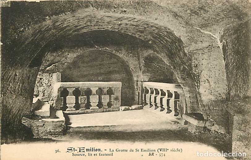 Postales: France - 33 - Saint Emilion - La Grottte de Saint Emilion - Source lit et fauteuil - CPA - Voir Scan