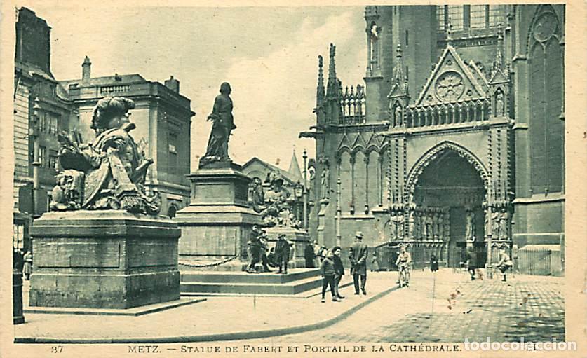 Postkarten: France - 57 - Metz - Statue de Fabert et portail de la Cath&eacute;drale - Anim&eacute;e - CPA - Voir Scans Recto-