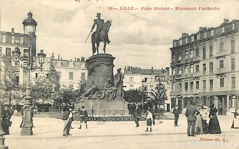Cartoline: France - 59 - Lille - Place Richeb&eacute; - Monument Faidberbe - Anim&eacute;e - CPA - Voir Scans Recto-Verso