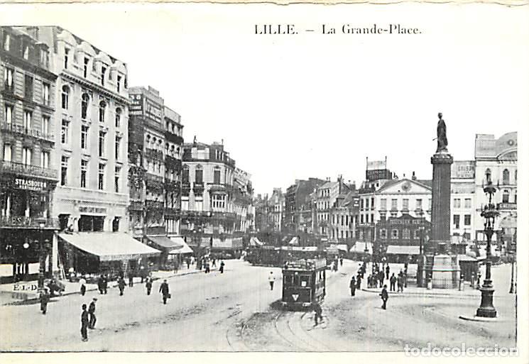 Cartoline: France - 59 - Lille - La Grande Place - Anim&eacute;e - Etat papier tr&egrave;s fin, reproduction ? Dimension 12,5