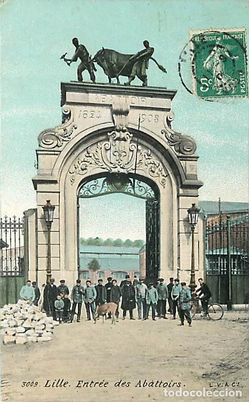 Postais: France - 59 - Lille - Entr&eacute;e des Abattoirs - Anim&eacute;e - Coloris&eacute;e - Oblit&eacute;ration ronde de 1908 - CPA -