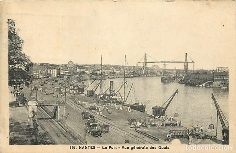 Cartoline: France - 44 - Nantes - Le Port - Vue g&eacute;n&eacute;rale des Quais - Anim&eacute;e - Bateaux - Oblit&eacute;ration ronde de 1
