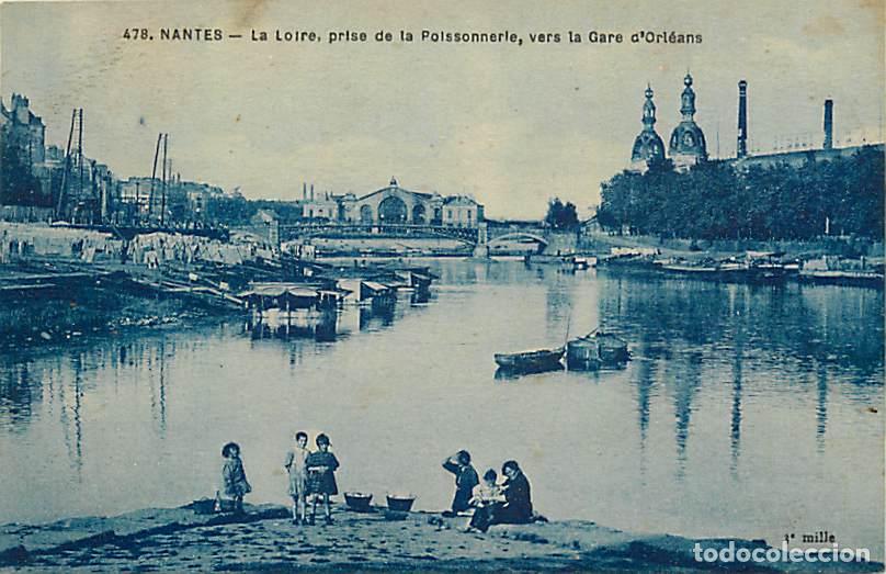 Postkarten: France - 44 - Nantes - La Loire, prise de la Poissonnerie, vers la Gare d'Orl&eacute;ans - Anim&eacute;e - Corresp