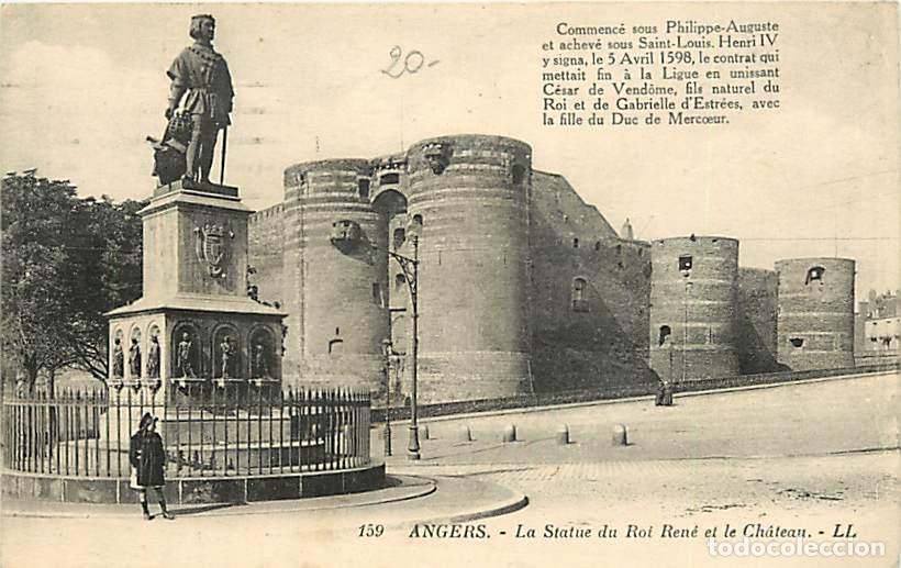 Postkarten: France - 49 - Angers - La Statue du Roi Ren&eacute; et le Ch&acirc;teau - Anim&eacute;e - Oblit&eacute;ration ronde de 1926 - C